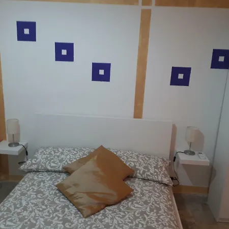 住宿加早餐酒店 Relax 3*