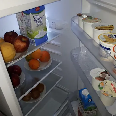 Alojamento de Acomodação e Pequeno-almoço Relax Messina